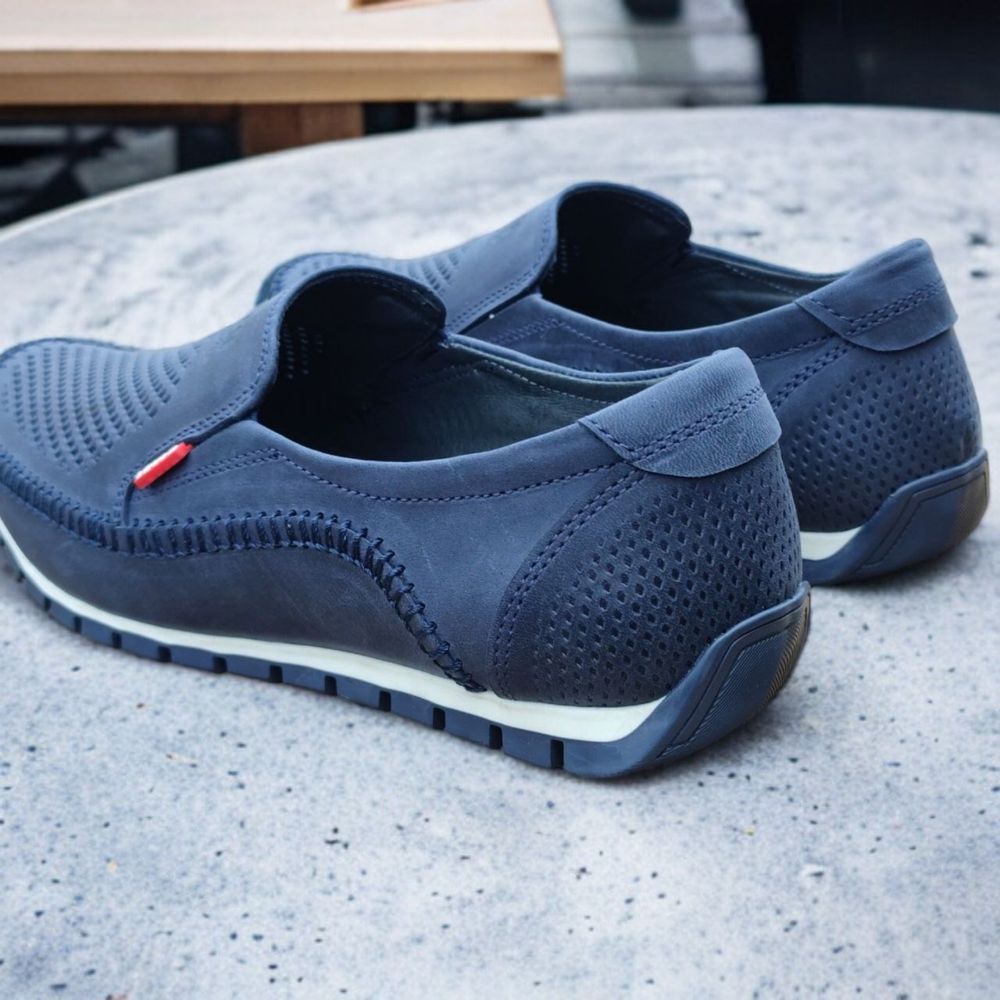 Чоловічі літні мокасини levis натуральна шкіра