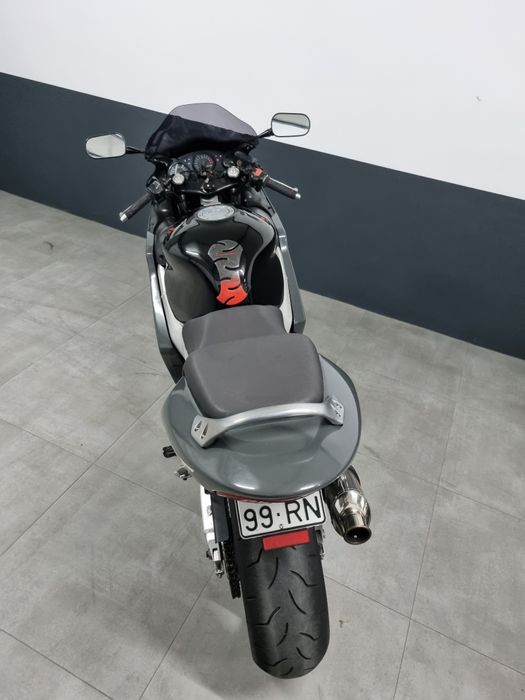 Honda Cbr 600 f * 2001*