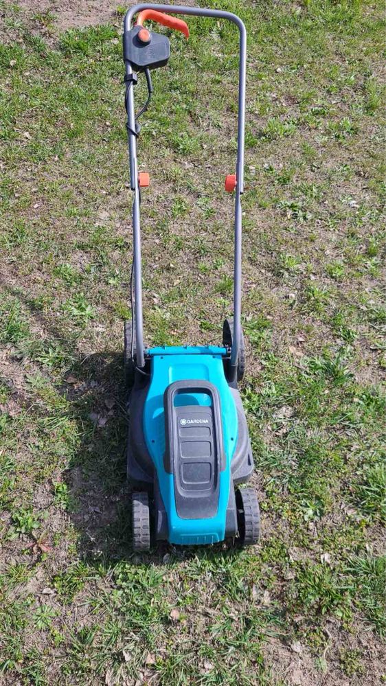 Газонокосилка электрическая Gardena PowerMax 1100/32