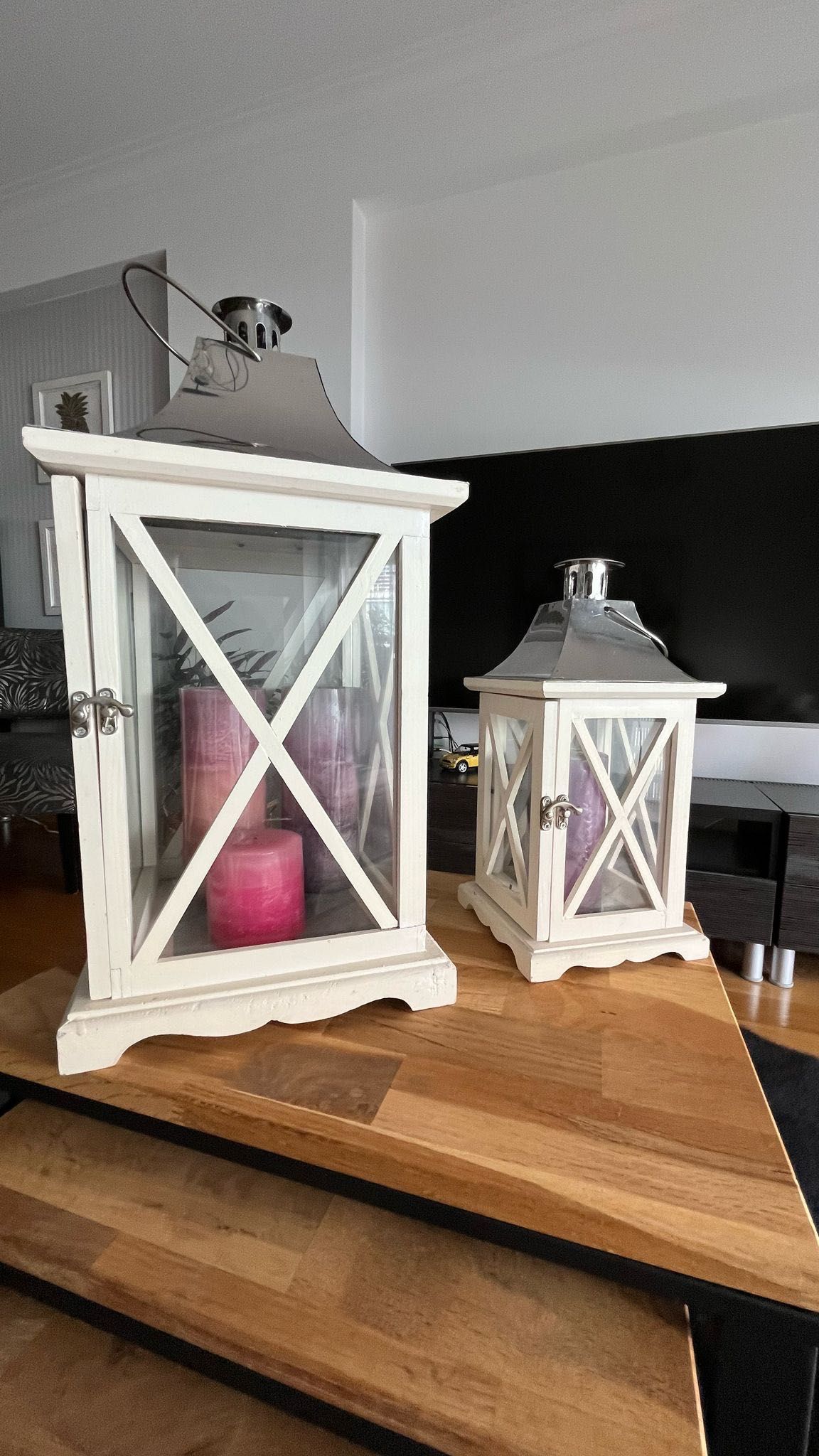 Lanternas decorativas o par 50 € com as velas novas incluídas.