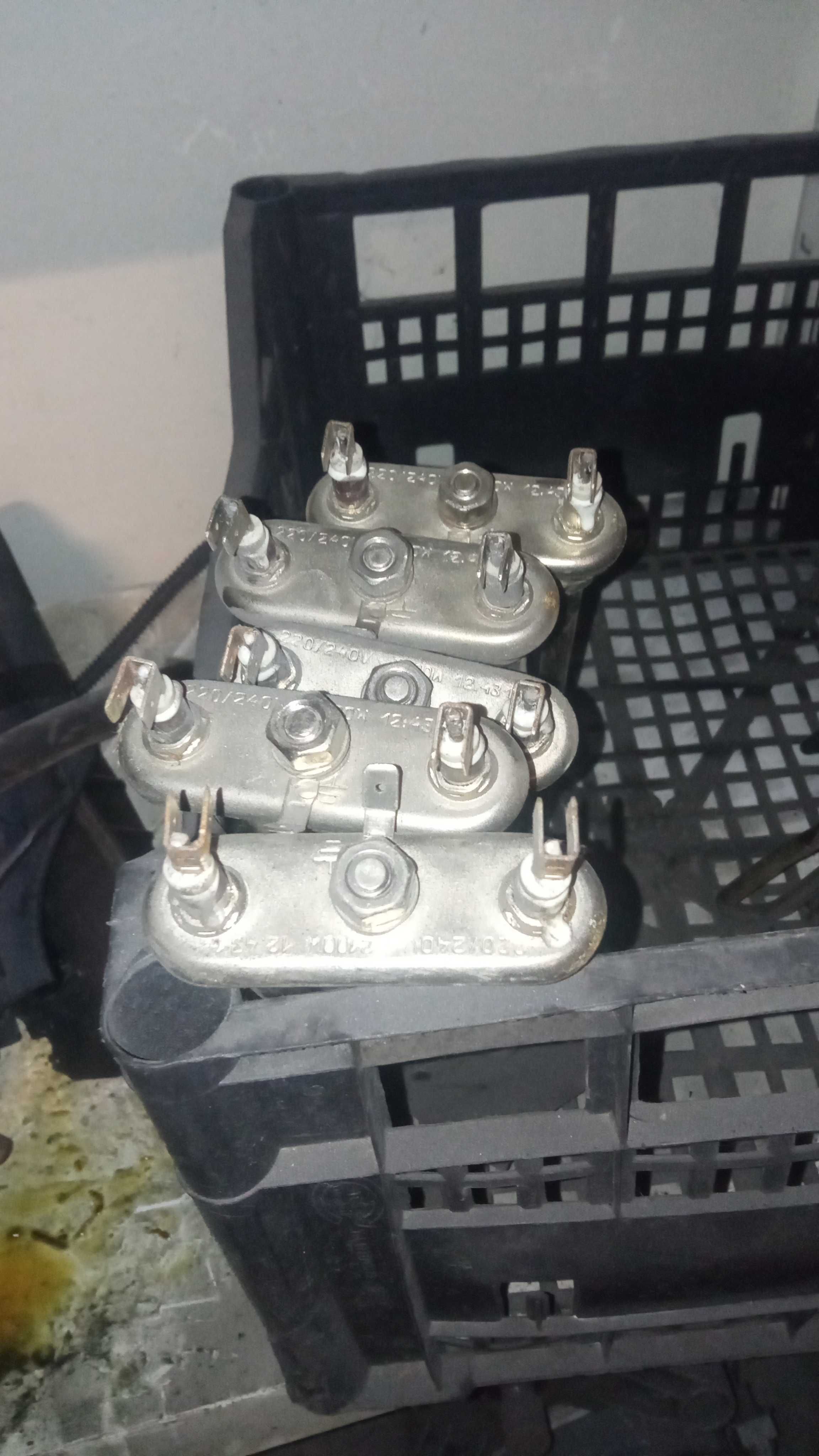 Sprzedam nowe niklowane grzałki do pralek automatycznych 1950W