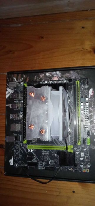 Материнська плата Mougol x99 p4,16 gb,xeon 2680 v3