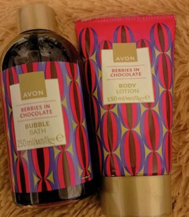 Zestaw owoce leśne w czekoladzie od Avon