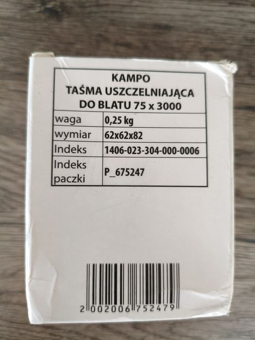 Taśma uszczelniająca do blatu.
