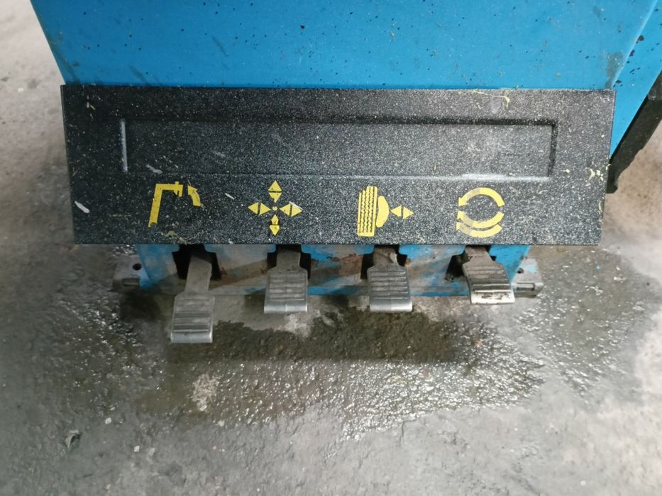 MONTAŻOWNICA  do opon z przystawką