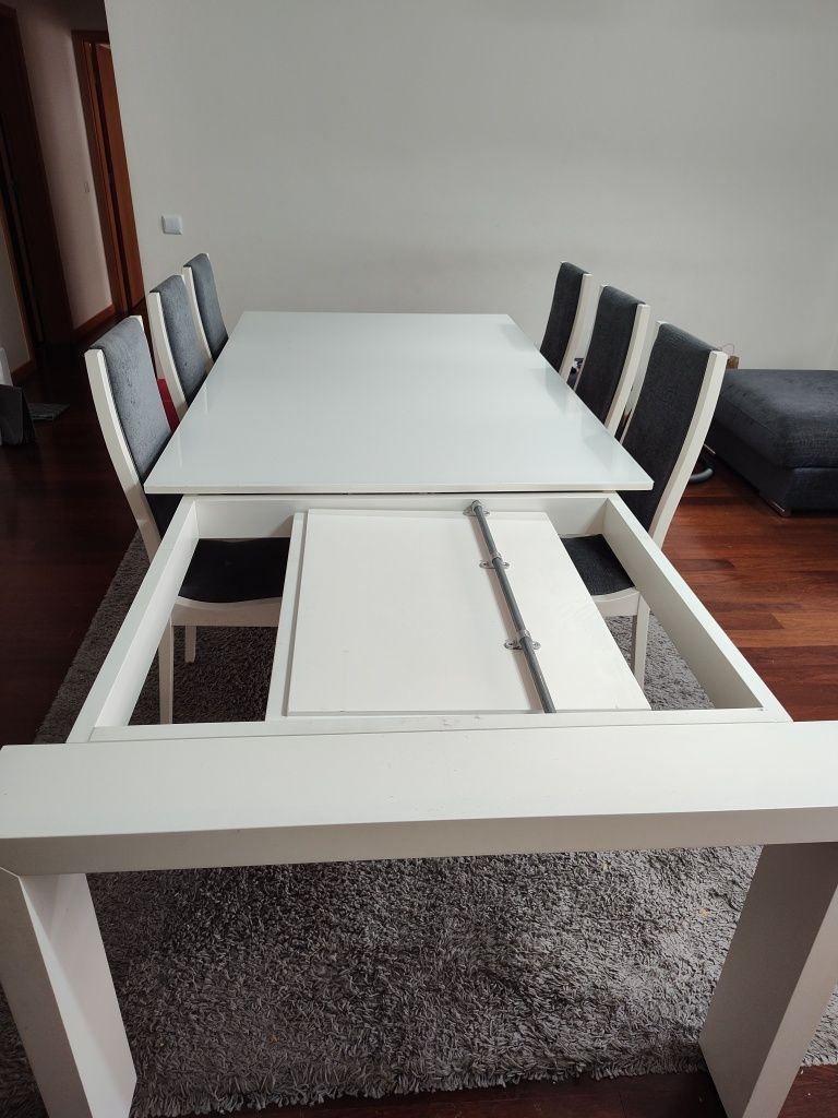 Conjunto de Sala com mesa e 6 cadeiras