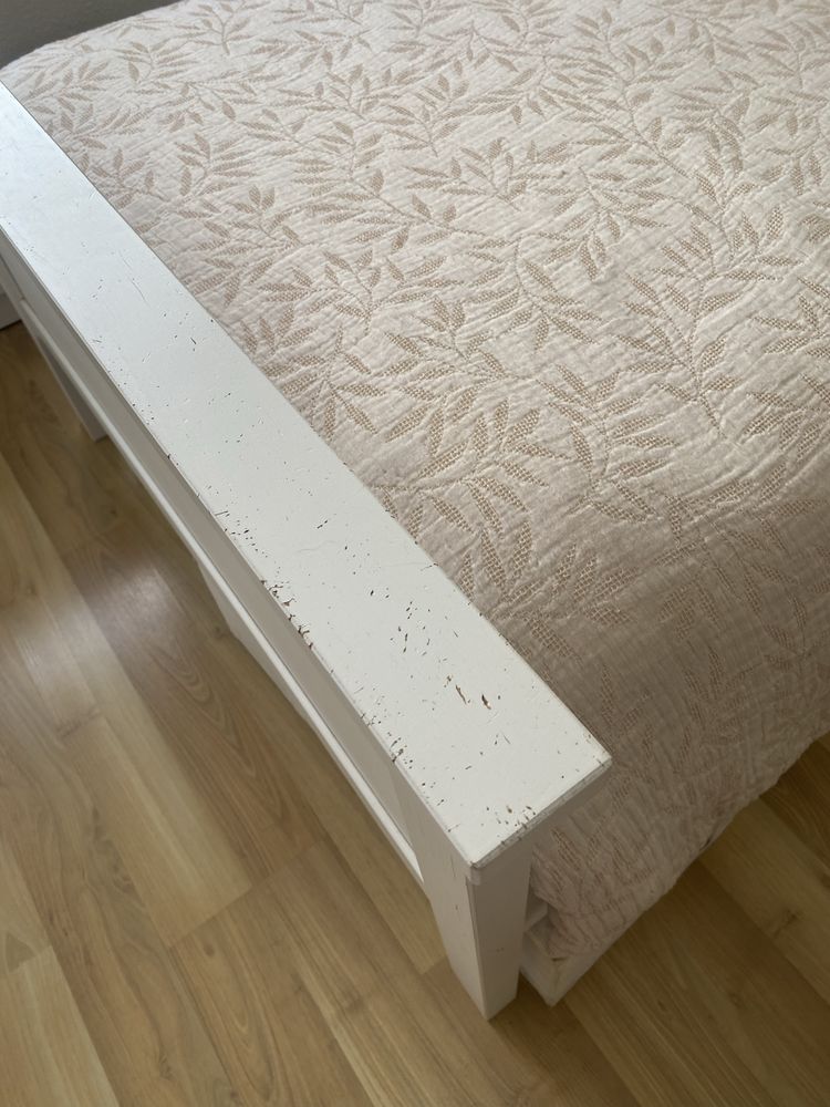 Cama solteiro com colchão