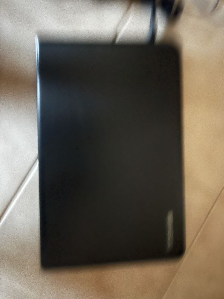 Portátil Toshiba i3