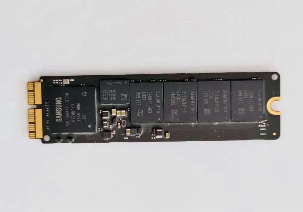 ORYGINALNY ! Dysk twardy SSD Apple 128GB M2 PCIe Macbook Air Pro iMac