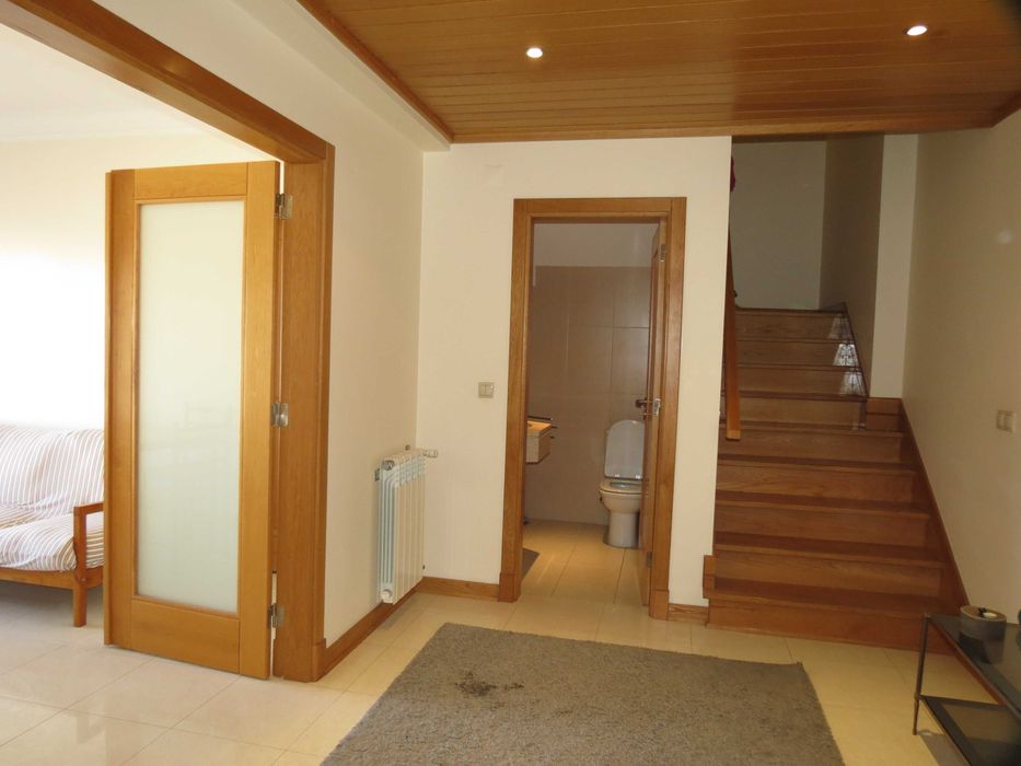 Quarto mobilado no Parque das Nações