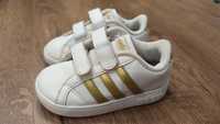 Sprzedam buty adidas 21