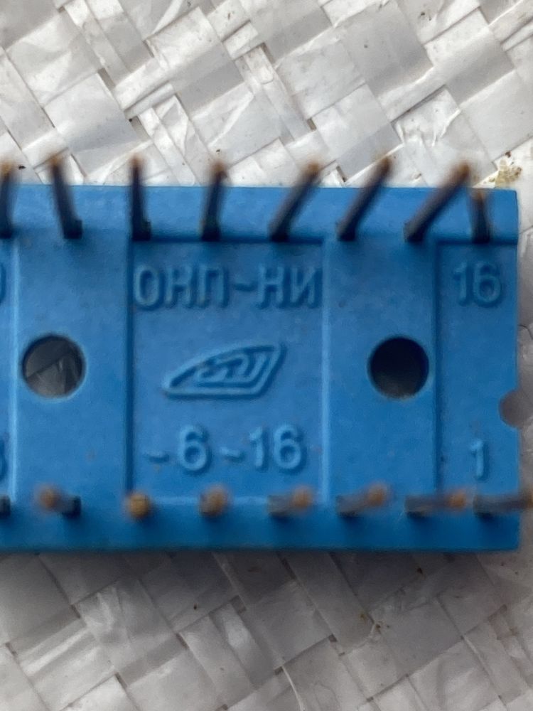 Разьем онп -и- 6- 16 позолоченый