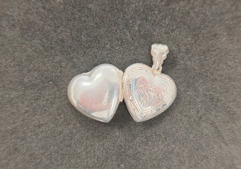 Srebrna zawieszka Sekretnik Serce p925 5,5g 3,2x2,3cm