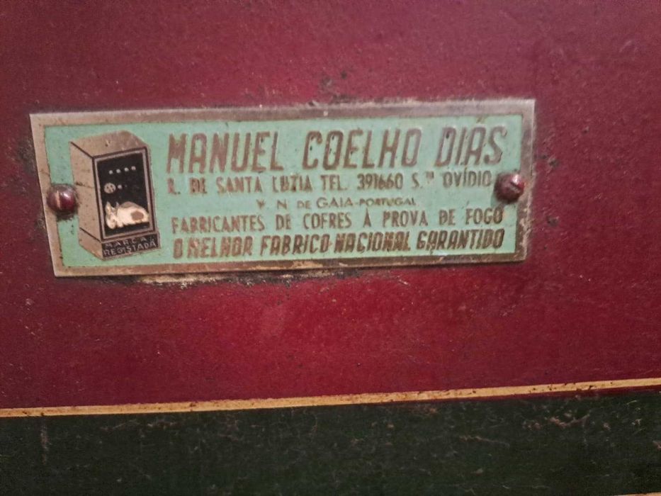 Cofre vintage anti-fogo