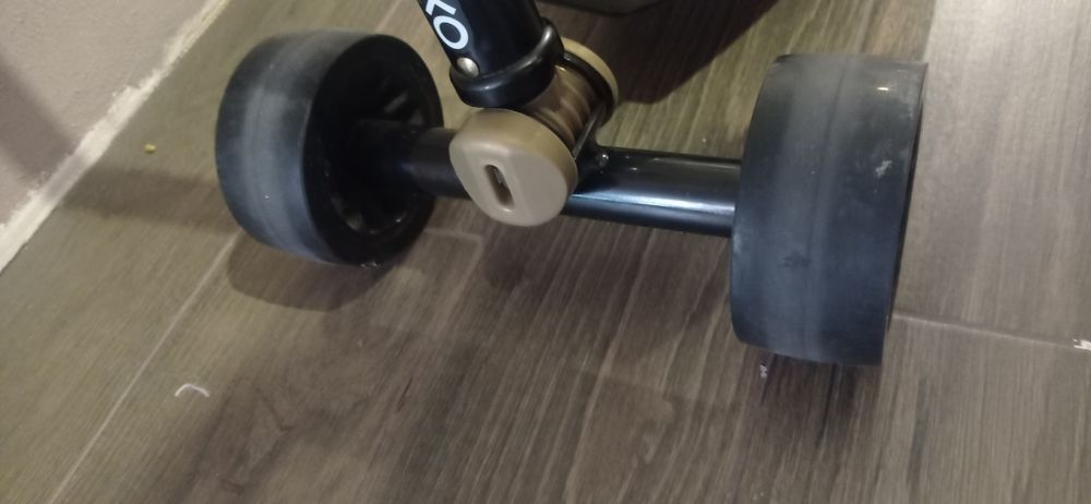 Самокат четырехколесный OXELO STUNSTREET