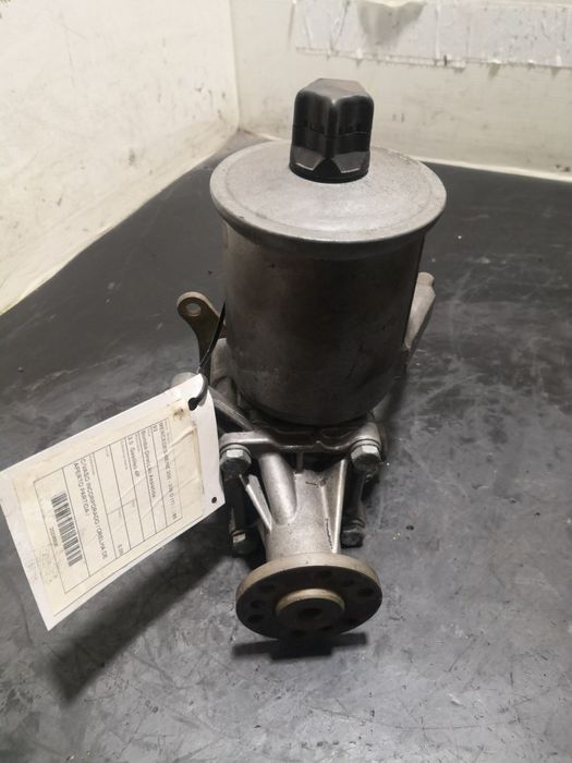 Bomba Direção Assistida Mercedes-Benz 200 - 300 D (124)