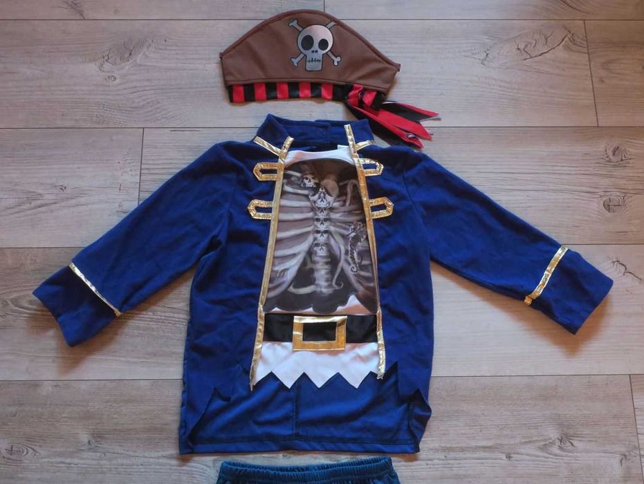 Strój karnawałowy pirat rozmiar 98-104, 3-4 l Morrisons
