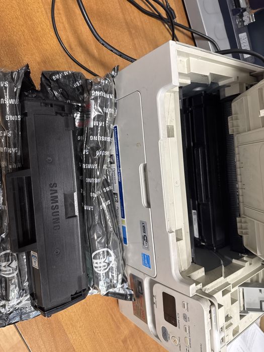 БФП Багатофункціональний пристрій Samsung SCX-3405W Лазерний друк МФУ