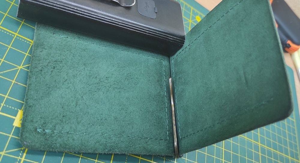 Зажим для купюр шкіряний авторський