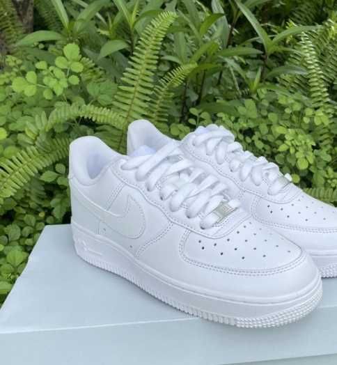 NIKEAir Force1Low07 R.38