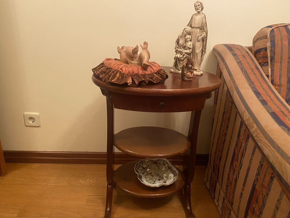 Mesa de apoio mogno