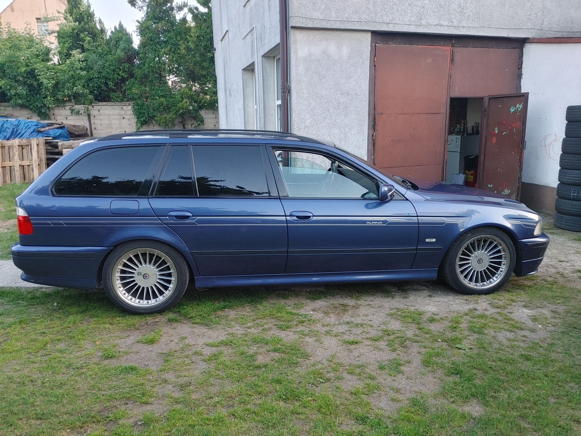 BMW Alpina B10 3.3 Manual