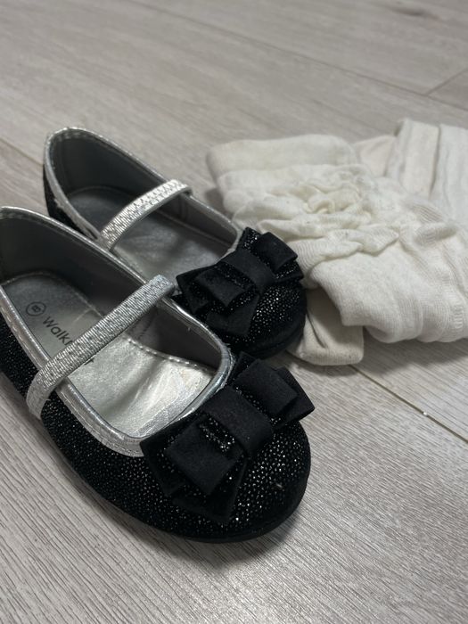 Сукня святкова для дівчинки (сукня, болеро, колготи, туфлі)