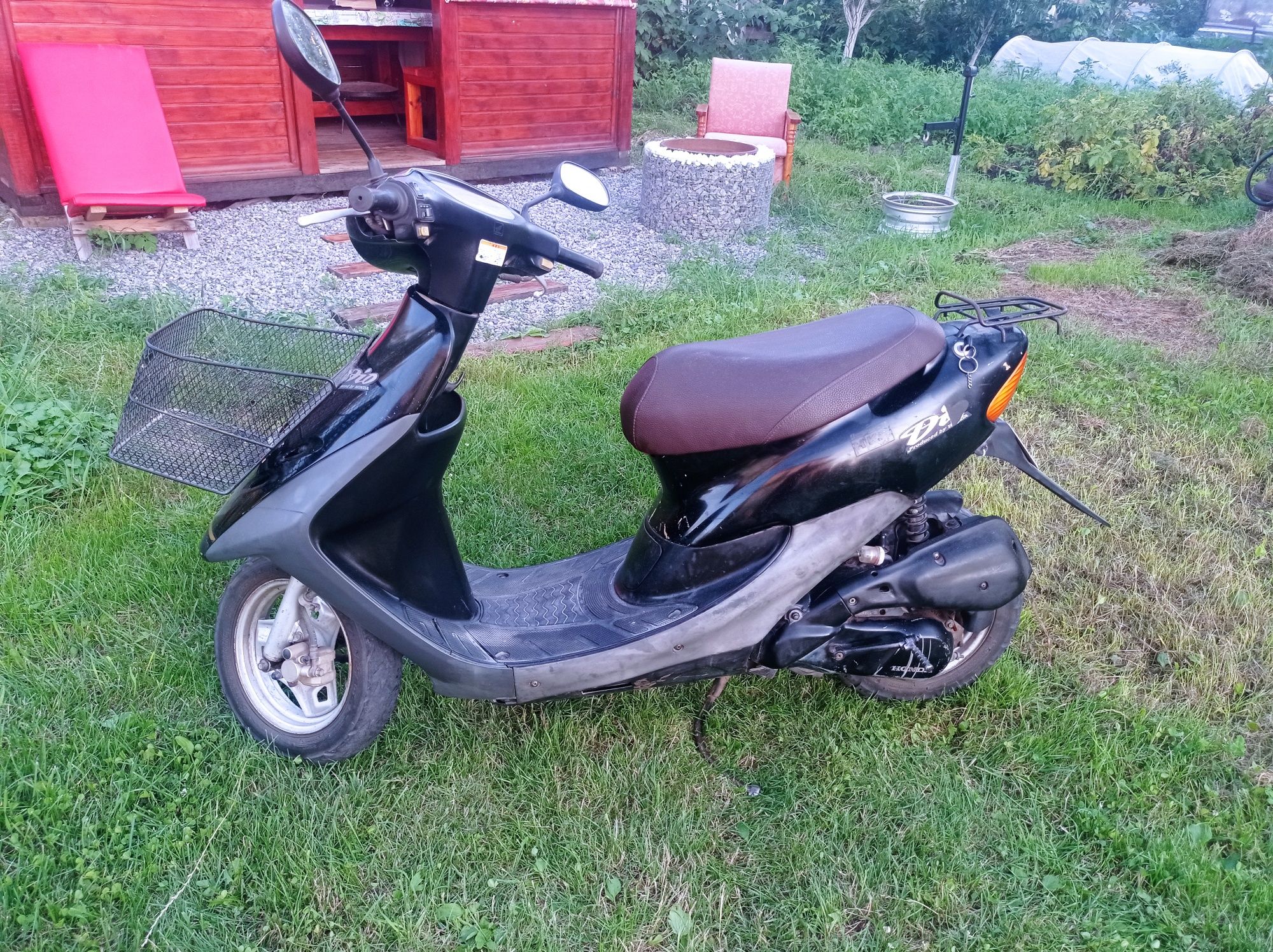 Продам мопед HONDA DIO 34.