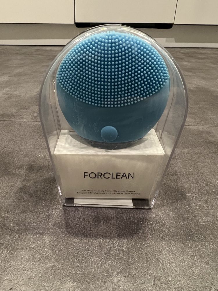 Силиконовая щетка массажер Forclean