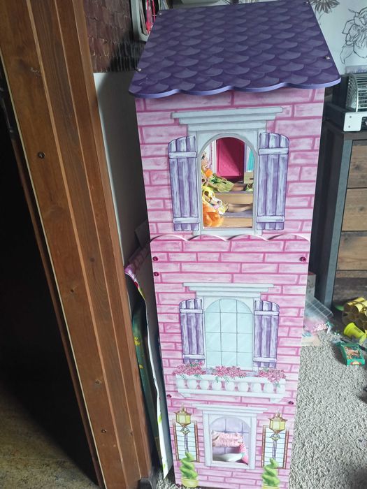 Domek drewniany dla Barbie