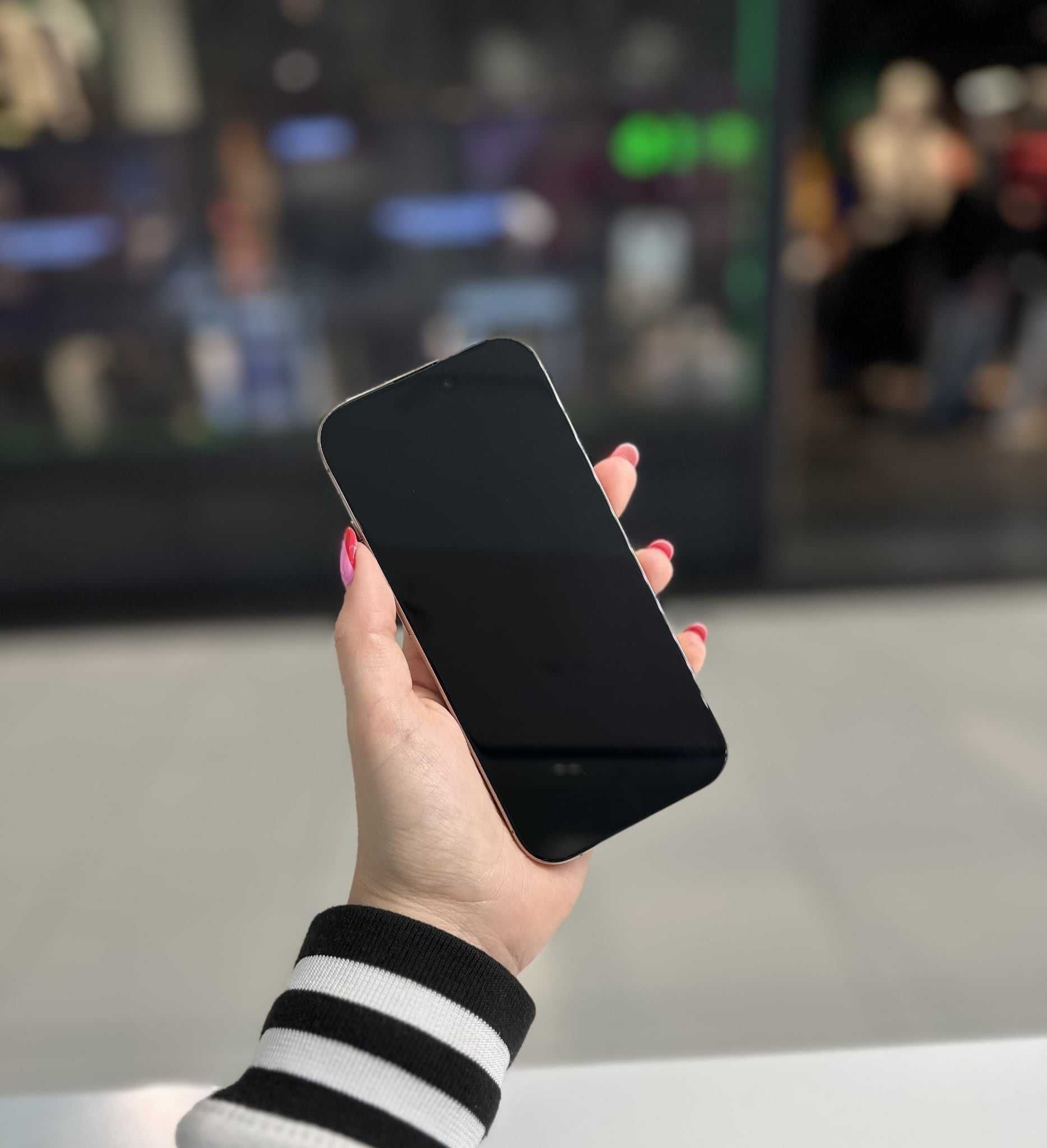 OBNIŻKA CEN/iPhone 16 Pro 256 GB Desert Titanium/Promenada