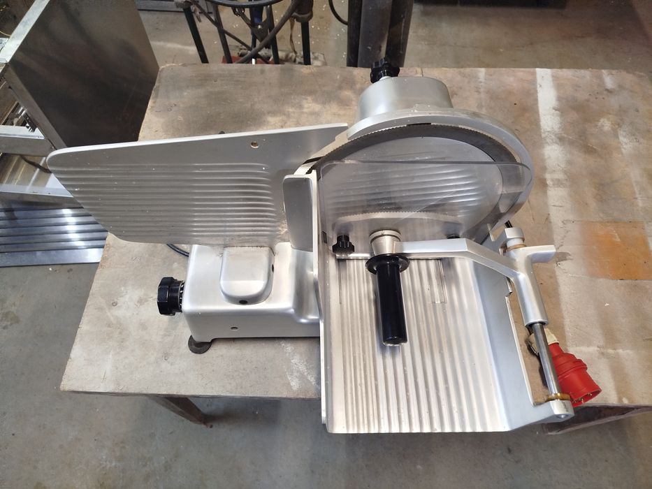 Слайсер професійний