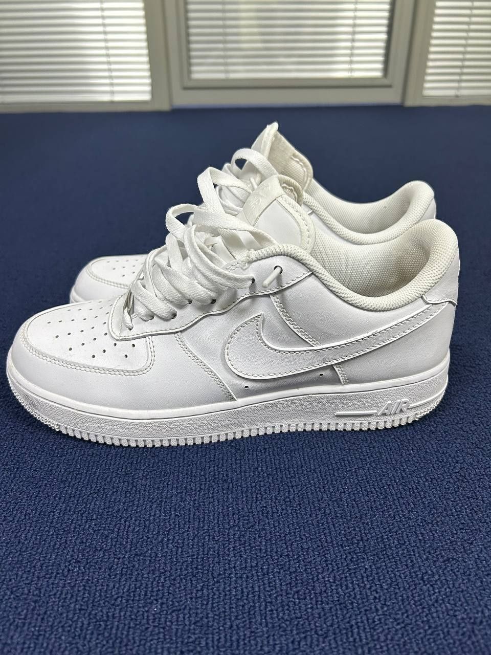 Продам кросовки nike оригинал 44 размер
