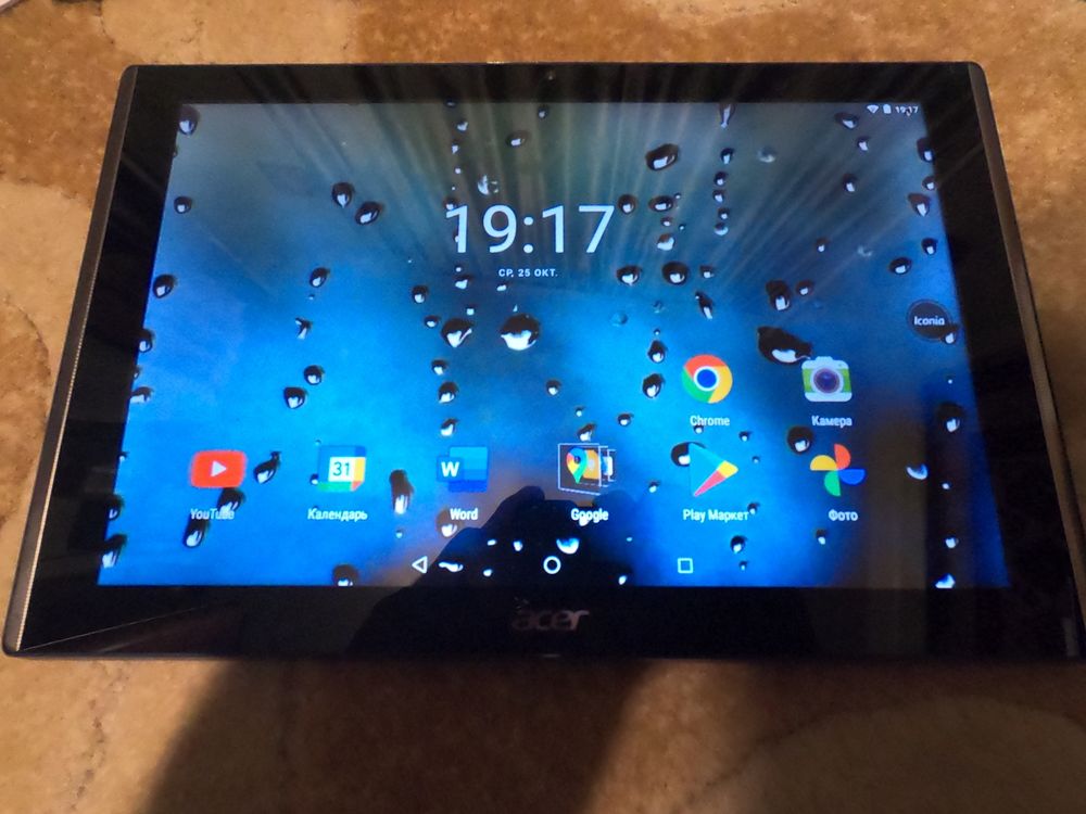 Планшет Acer Iconia One 10 (B3-A40)