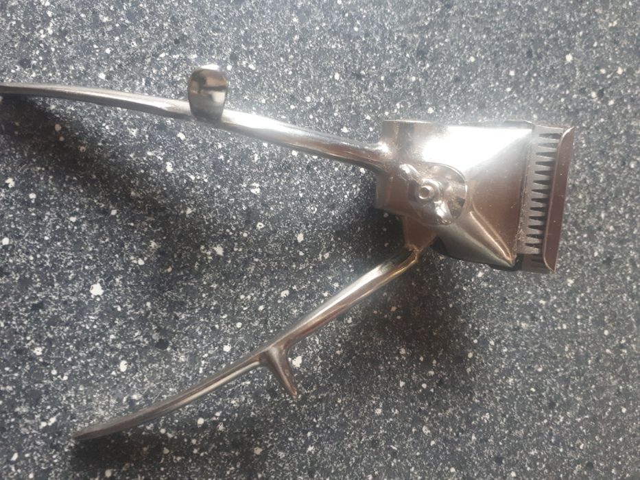 Машинки для стрижки волос