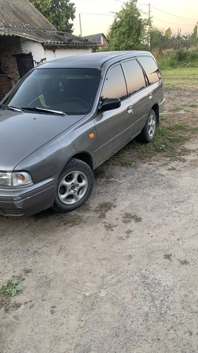Продам нісан сані не на ходу