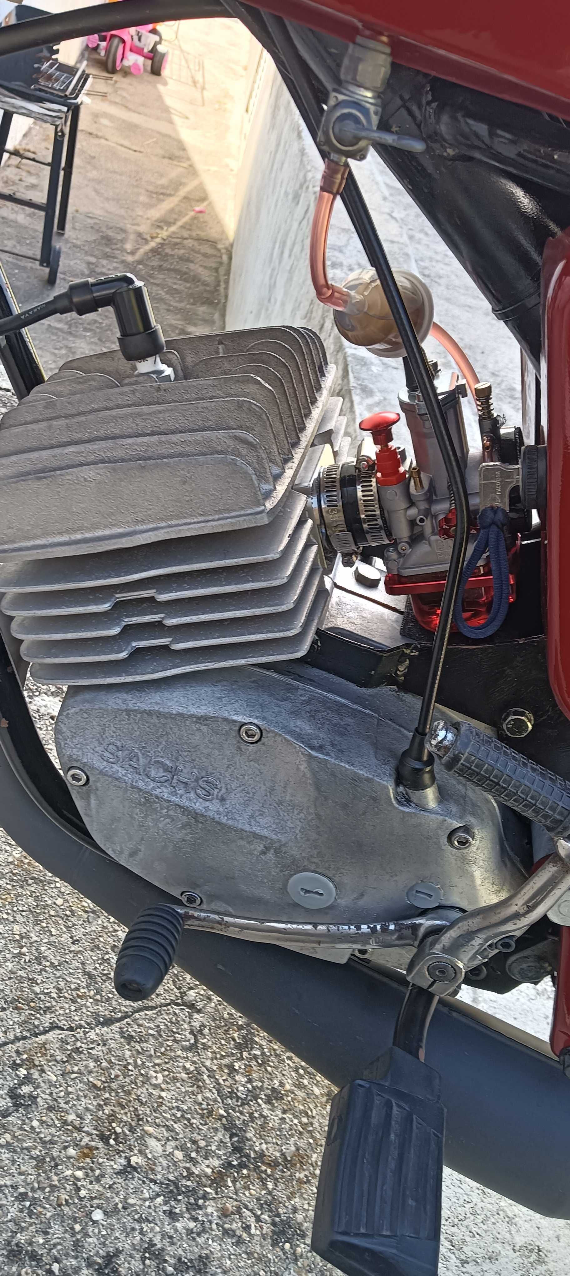 Sachs v6 80cc em razoável estado