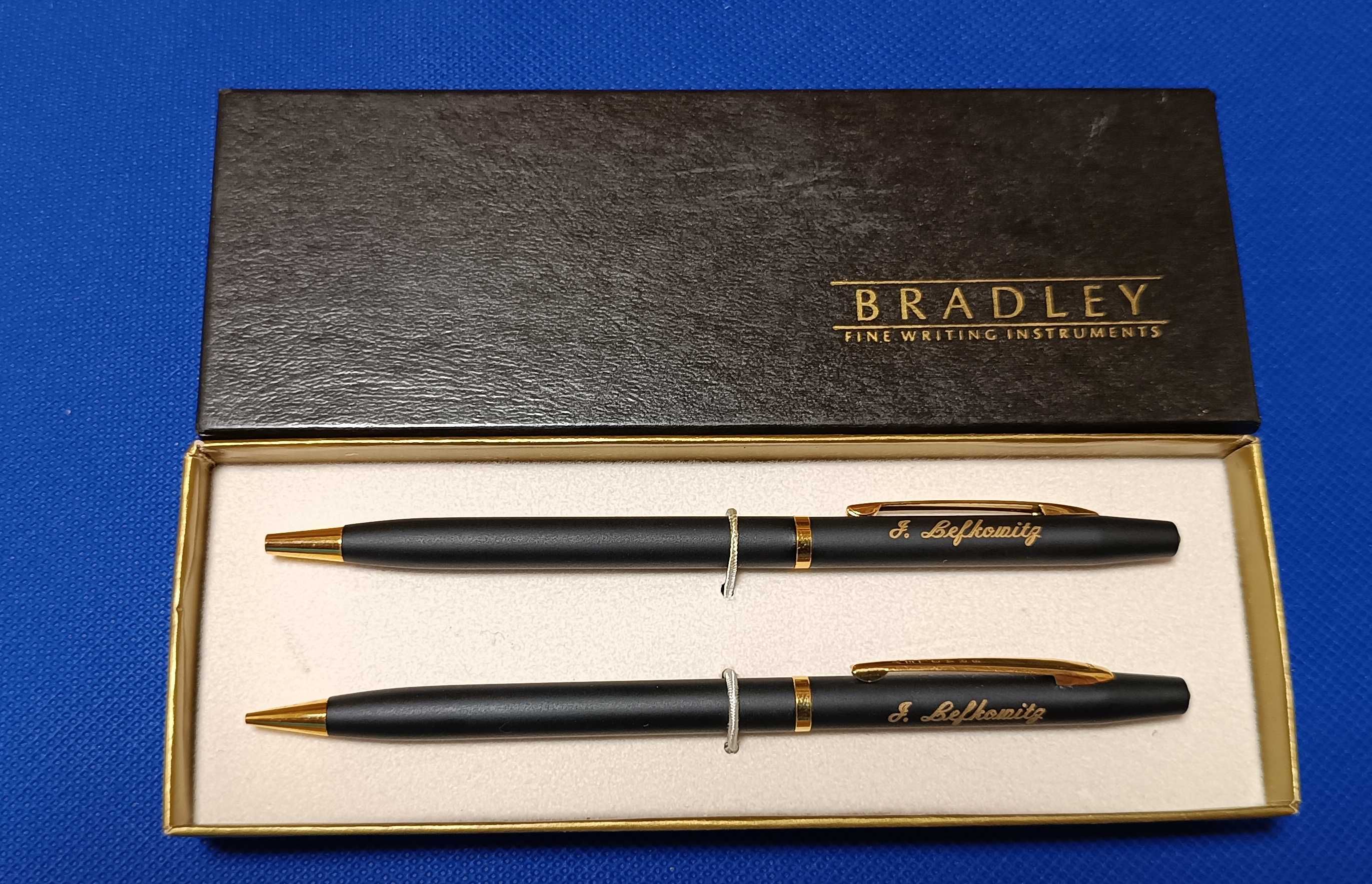 Винтажный набор ручка и карандаш Bradley Black Gold в оригин. футляре.