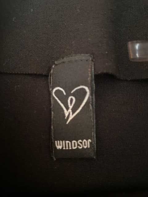 Czarna spódniczka obcisła ołówkowa mini S/M Windsor