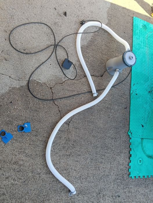 Vendo piscina + motor 2.59/1.60/61