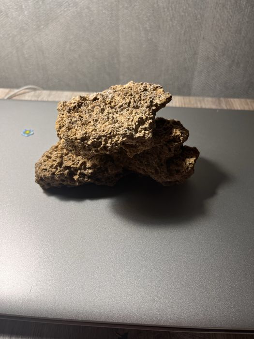 Декоративний камінь для акваріуму тераріуму 13 см