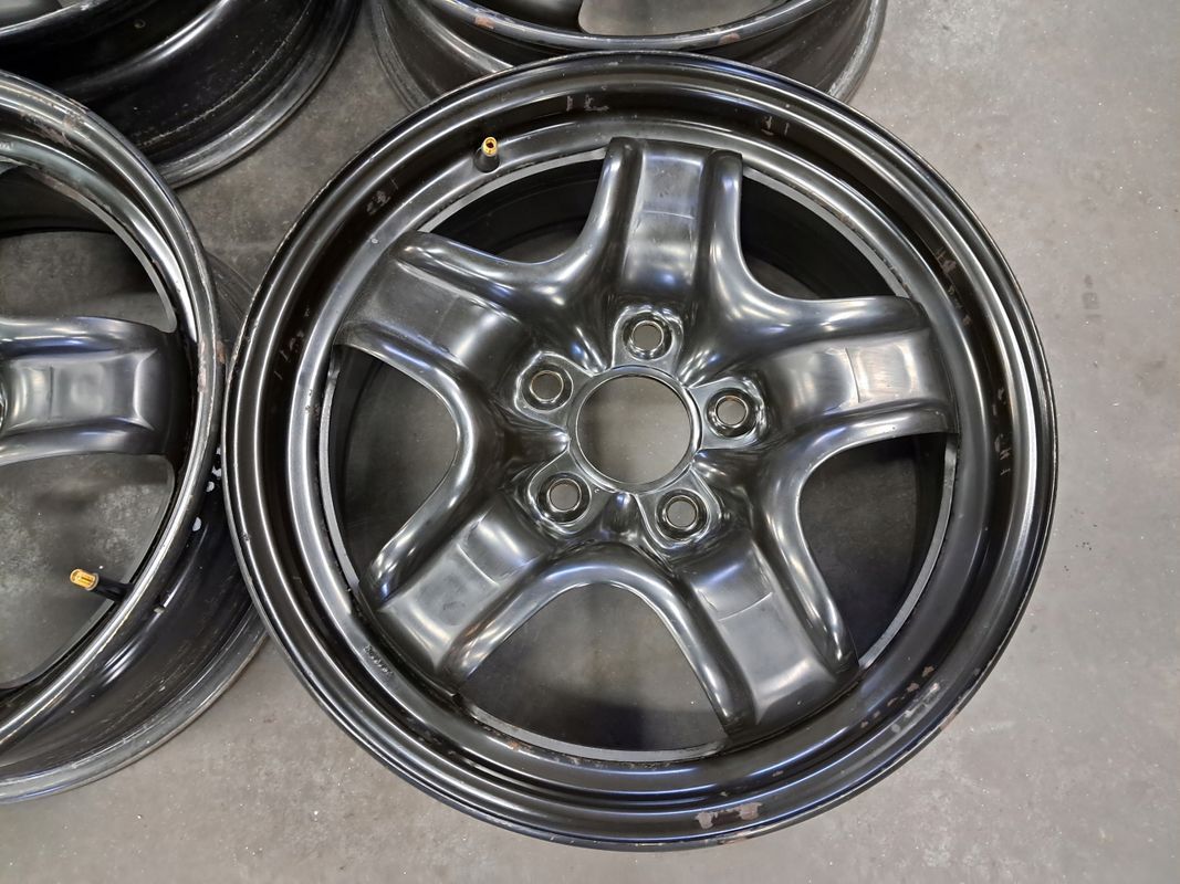Felgi Stalowe Renault 5x114.3/16cali 6.5j et41 r
