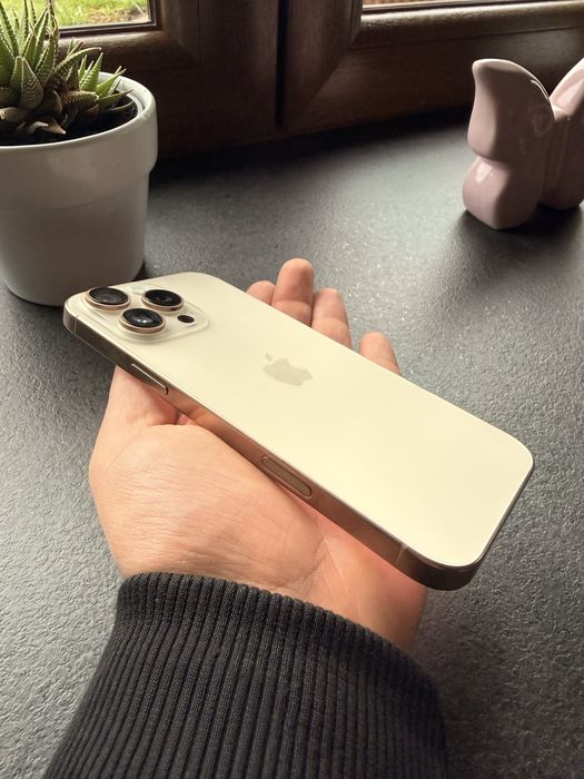 Apple iPhone 16 Pro Max 1TB 6,9" 48Mpix Tytan pustynny