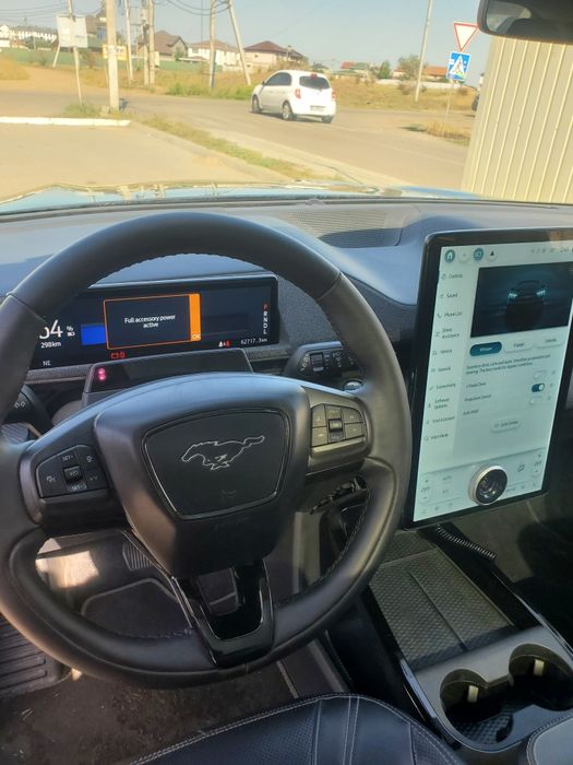 Електромобіль Форд Мустанг Мач Е Ford mustang mach-e 2021 premium