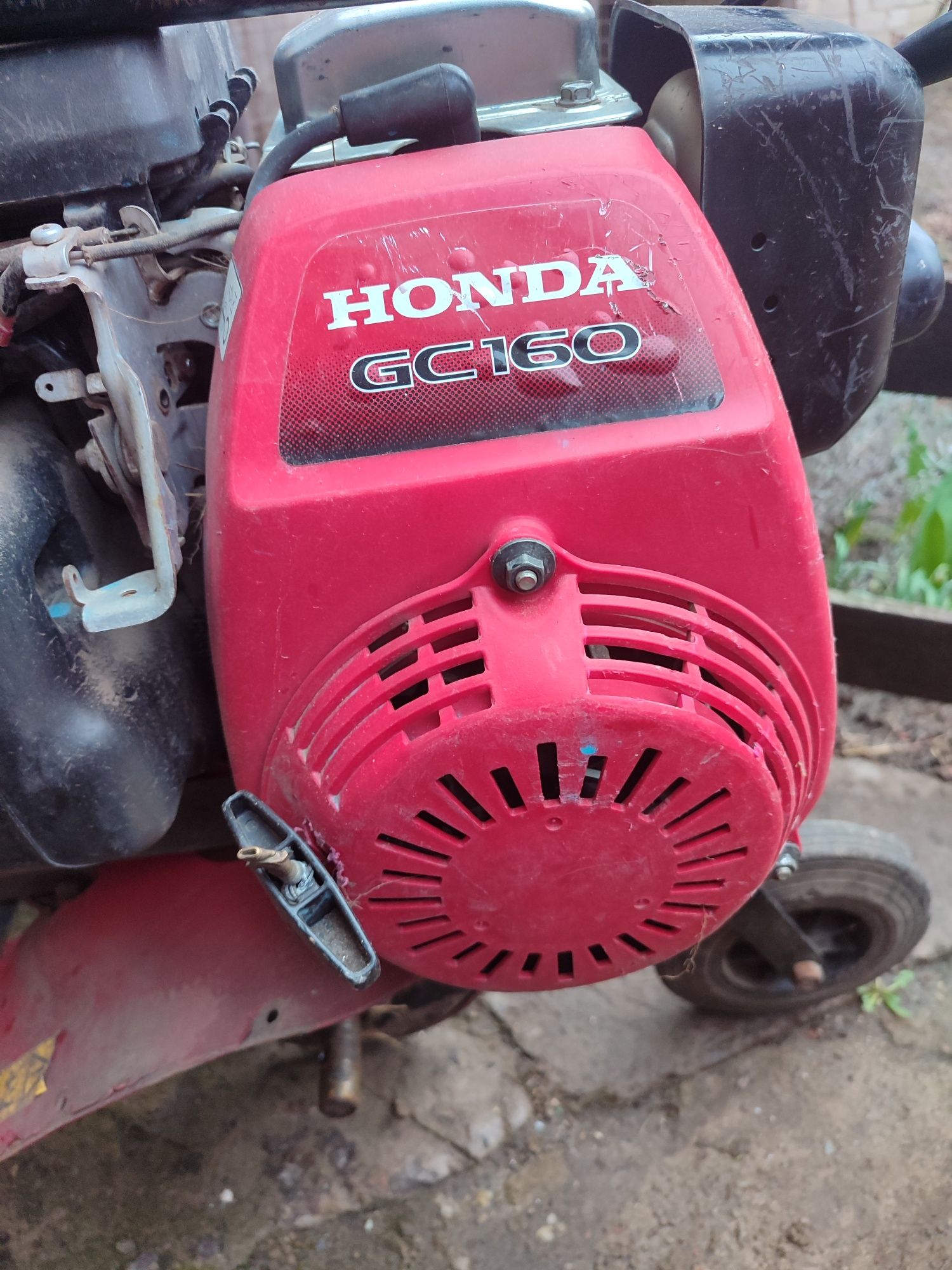 Мото культиватор Honda Бензокоса Vitals