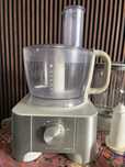 Robot kuchenny wielofunkcyjny