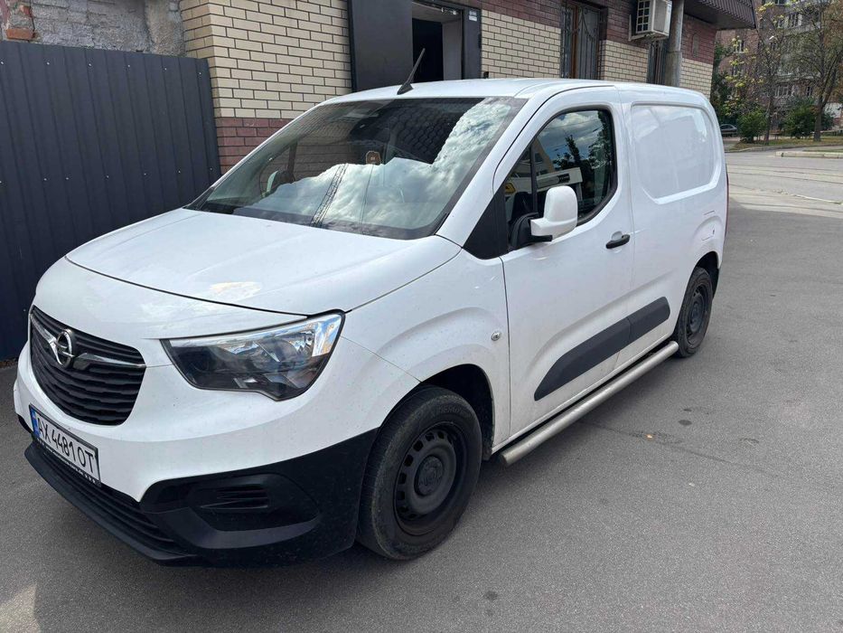 Автомобіль Opel Combo Van