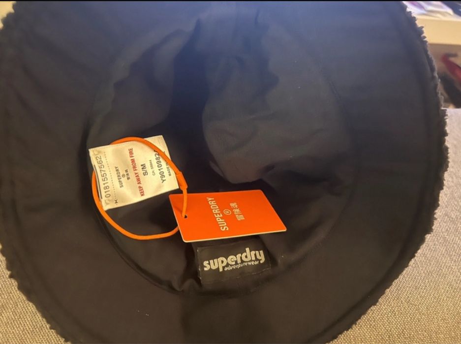 Chapéu Superdry, vintage, novo!
