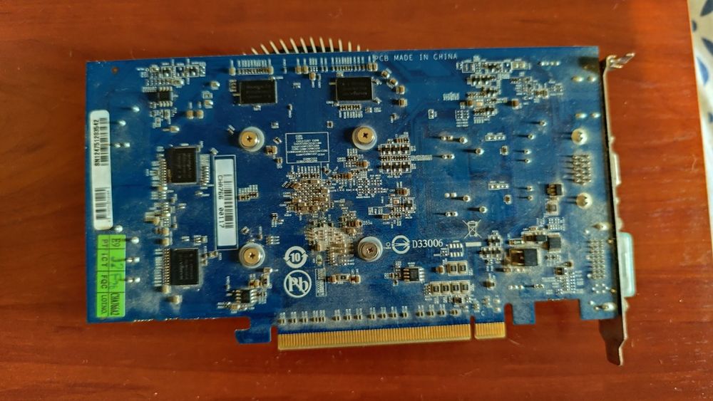 Відеокарта Radeon HD6670 1Gb