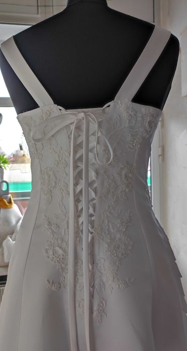 Suknia ślubna + bolerko